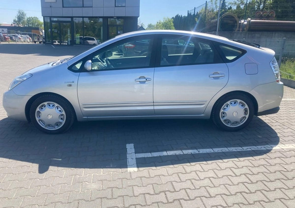 Toyota Prius cena 34500 przebieg: 40100, rok produkcji 2008 z Kraków małe 56